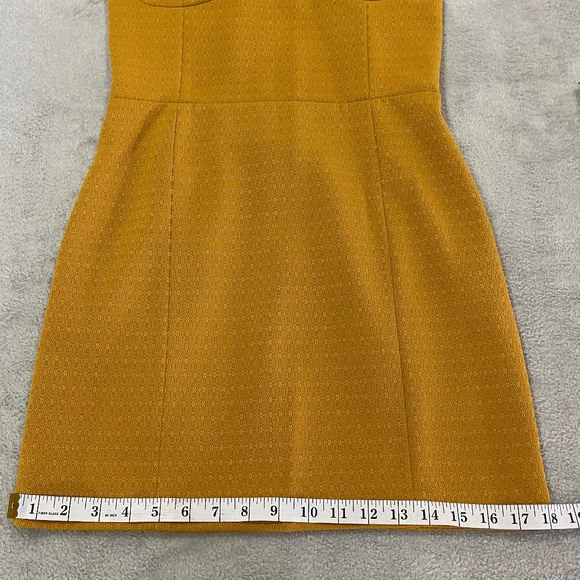 Isabel Lu Corset Cut Out Dress Size Small - Picture 12 of 14